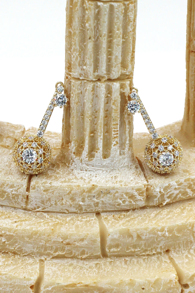 small crystal bolus pendant earrings
