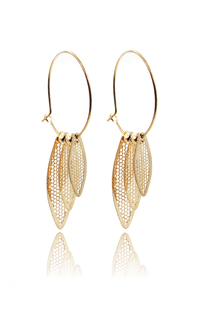 elegant openwork leaf earrings