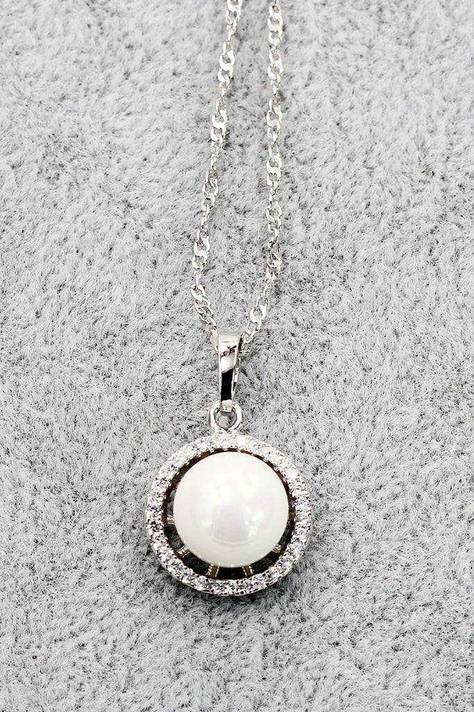 large pearl inlaid crystal side silver necklace