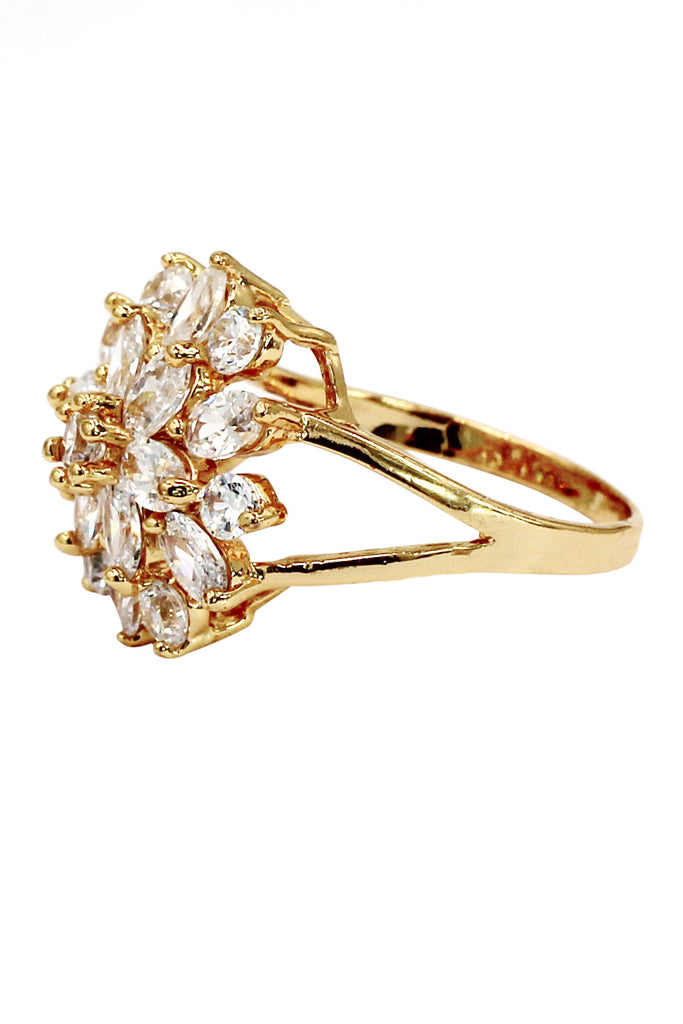noble golden crystal flower ring