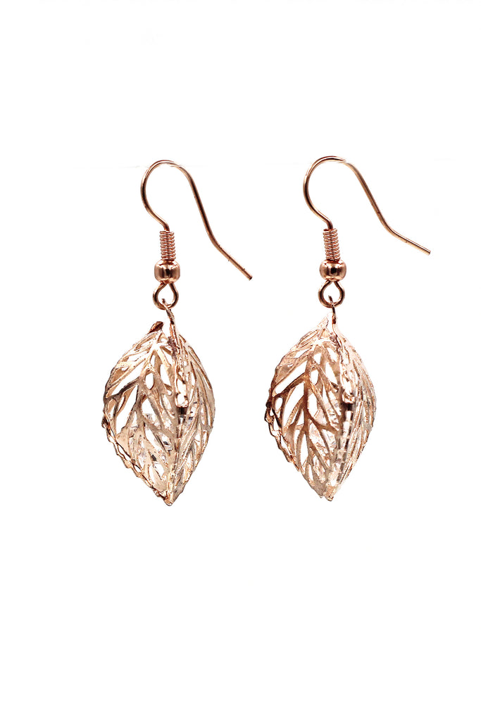 hollow crystal leaves earrings