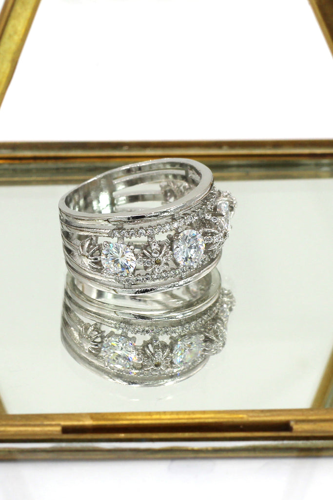 noble silver crystal ring