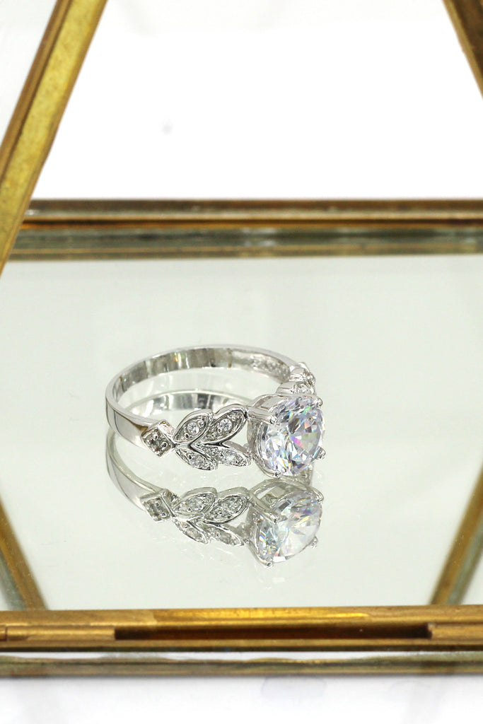 noble leaves crystal ring