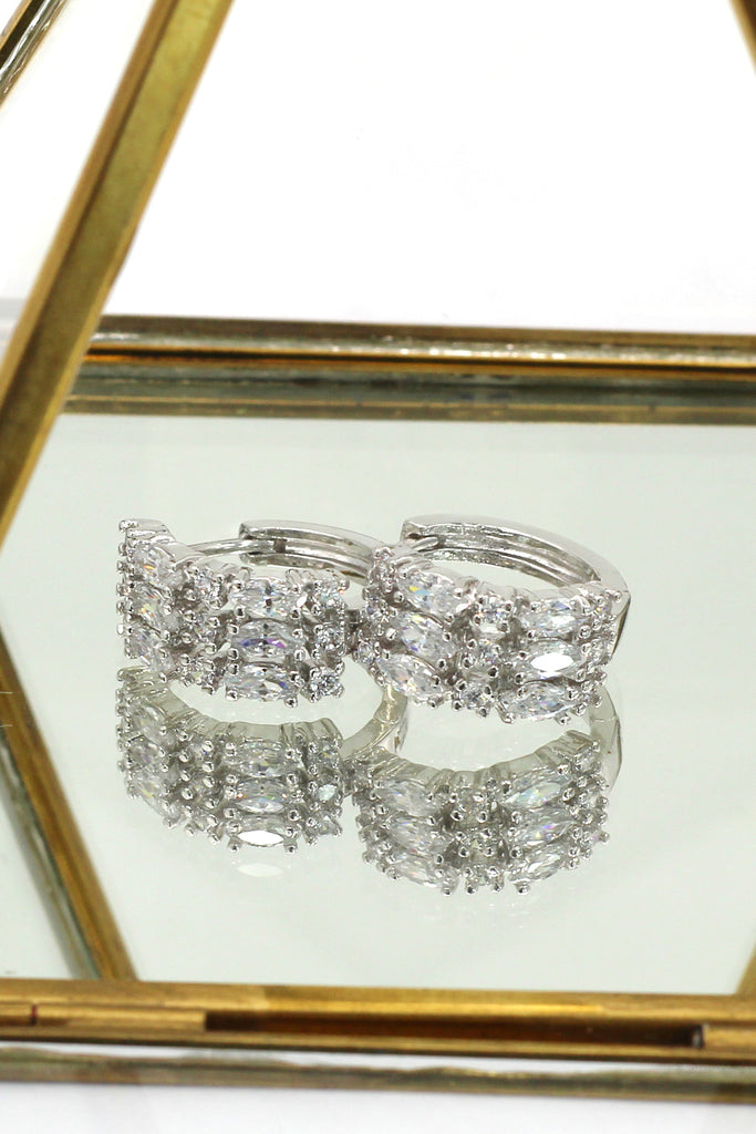 fashion crystal silver earrings