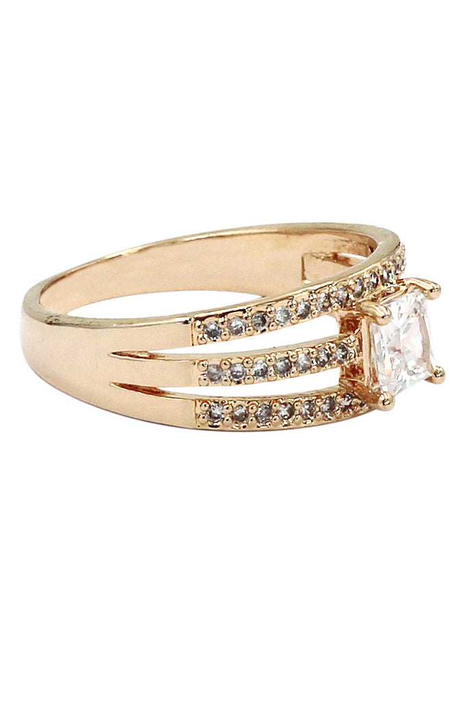 fashion square middle crystal gold ring