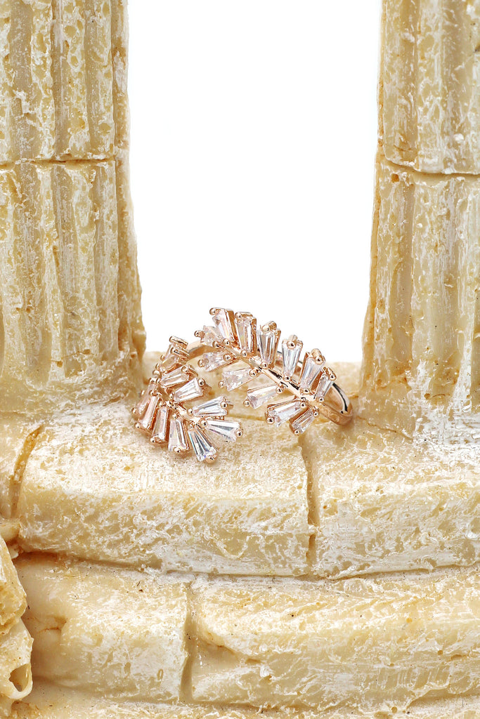 fashion crystal inclusive ring