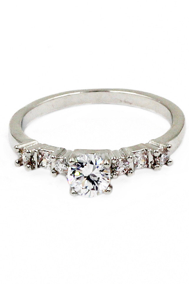 mini marry crystal ring