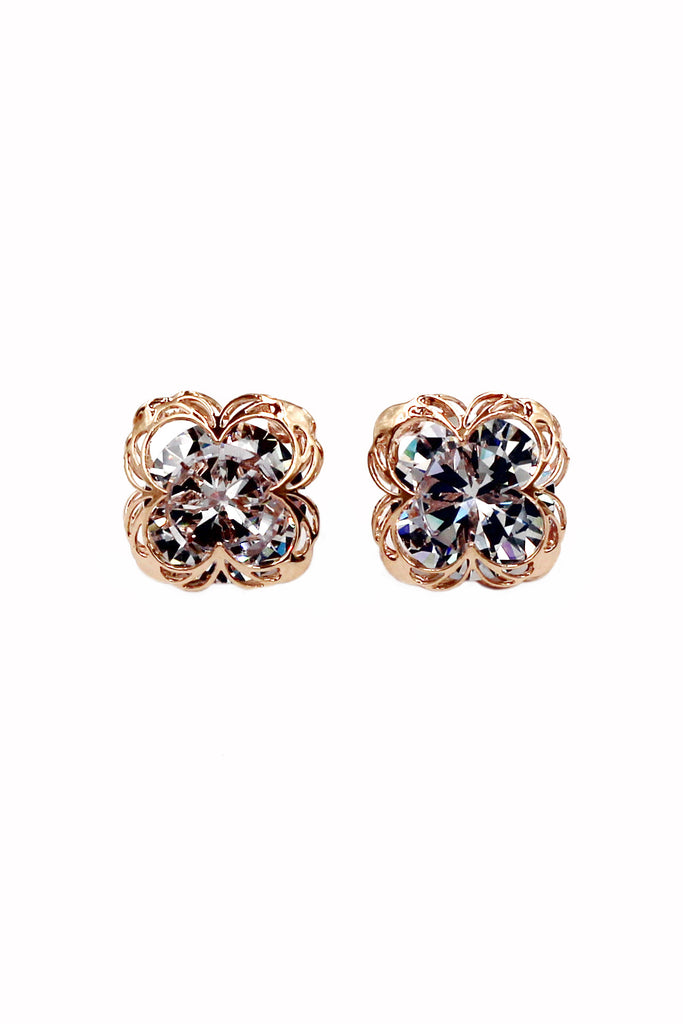 sweet flower side crystal earrings