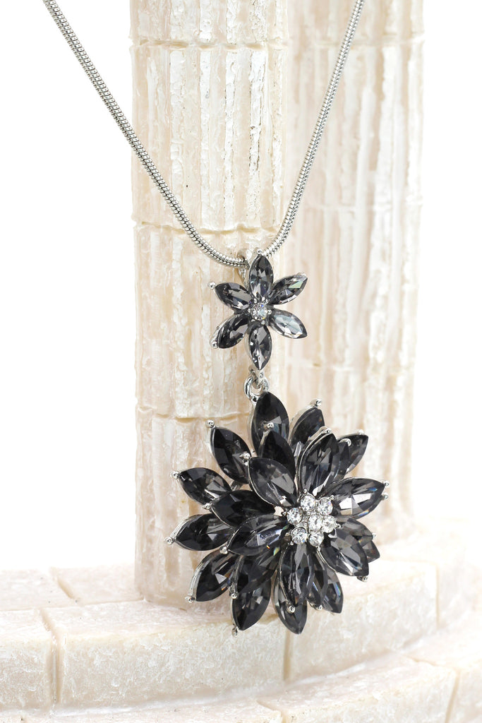 fashion pendant black crystal flowers silver necklace