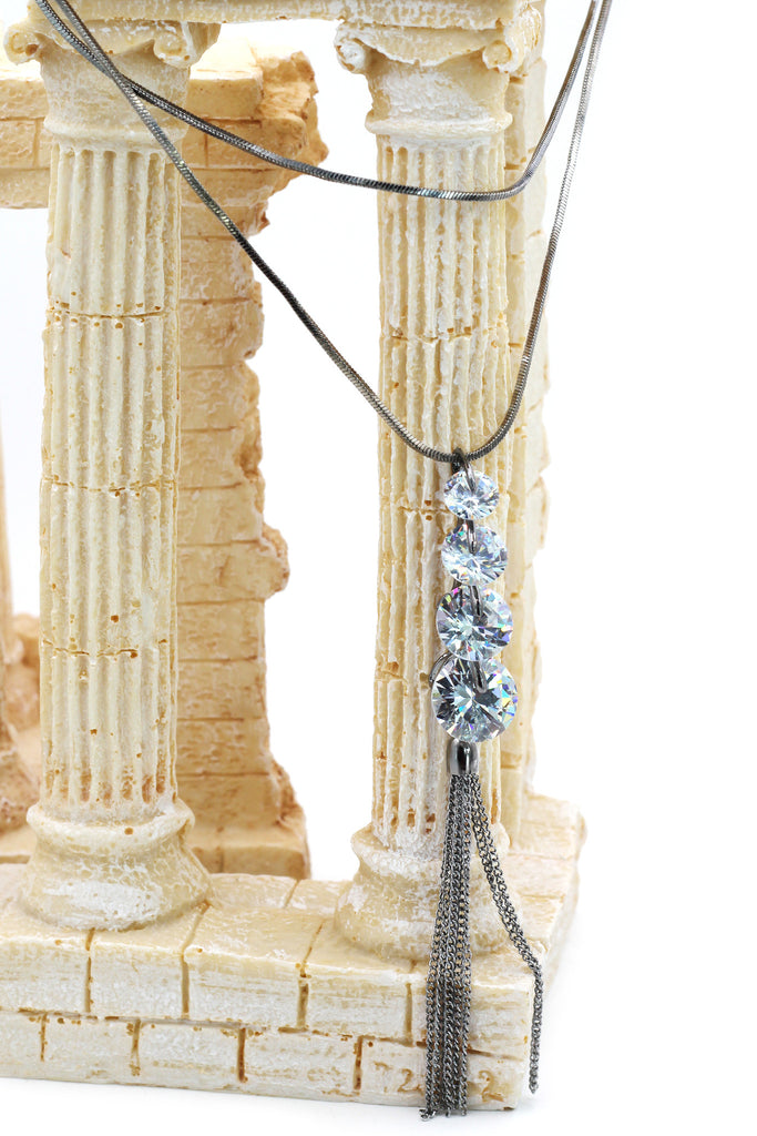 fashion circularity crystal tassel necklace