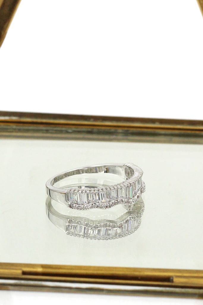 row of ladders side crystal ring