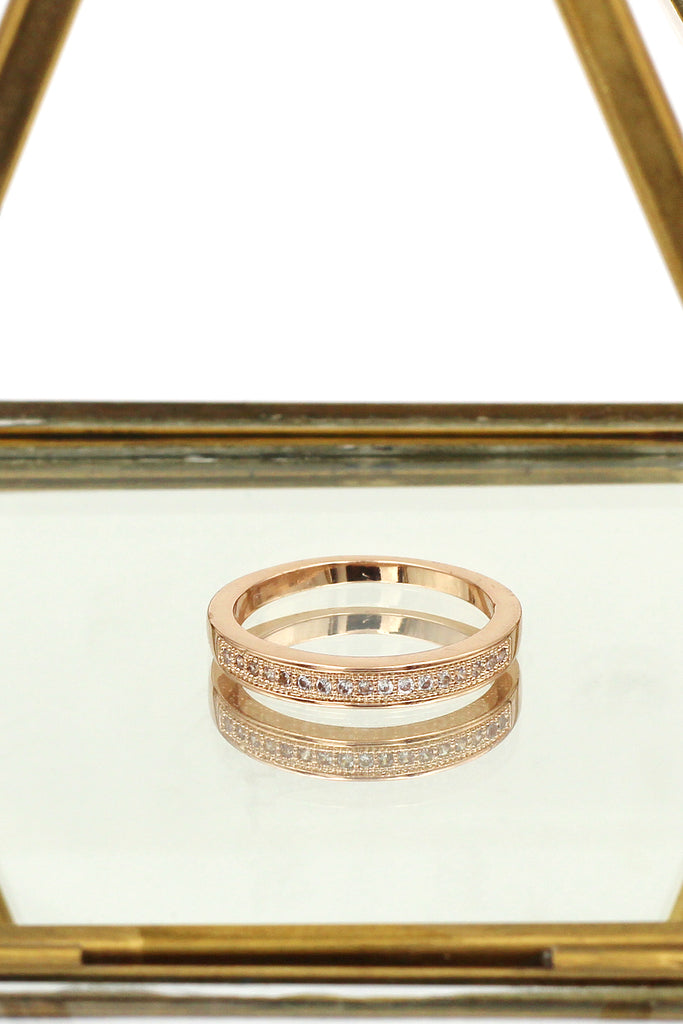 fashion line with crystal ring
