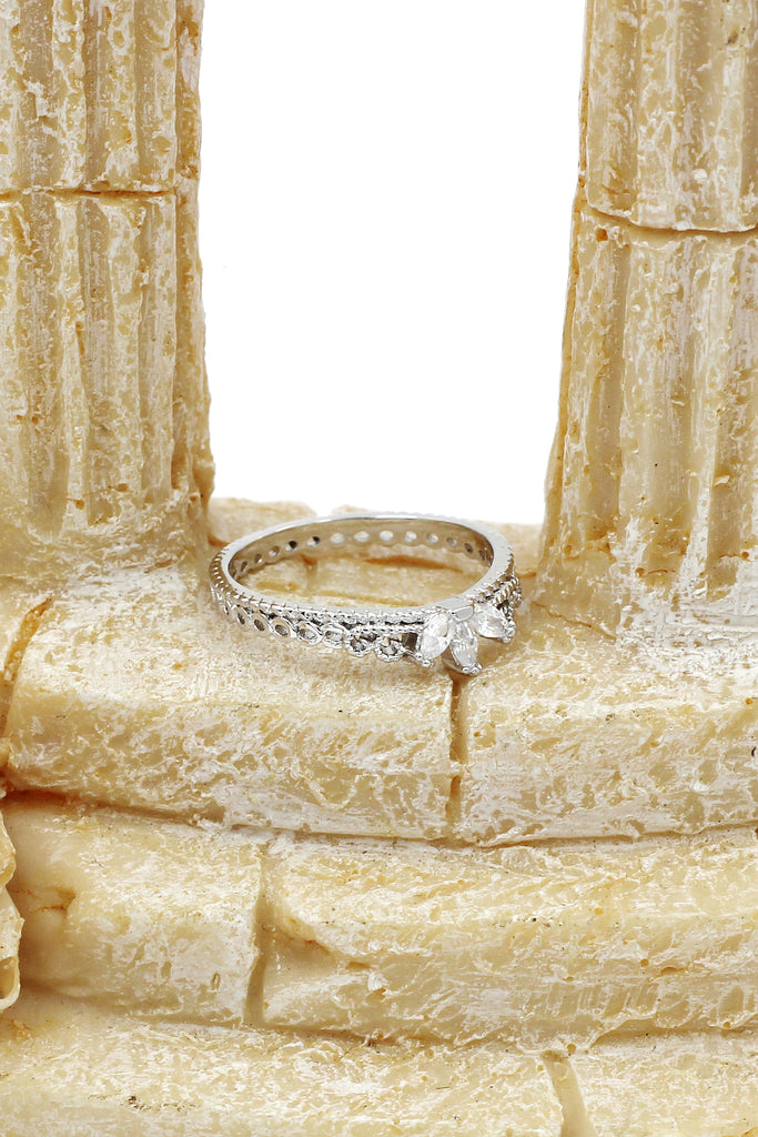 simple Lotus Crystal Ring