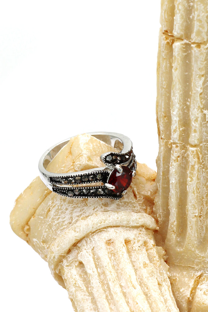 fashion red crystal silver ring