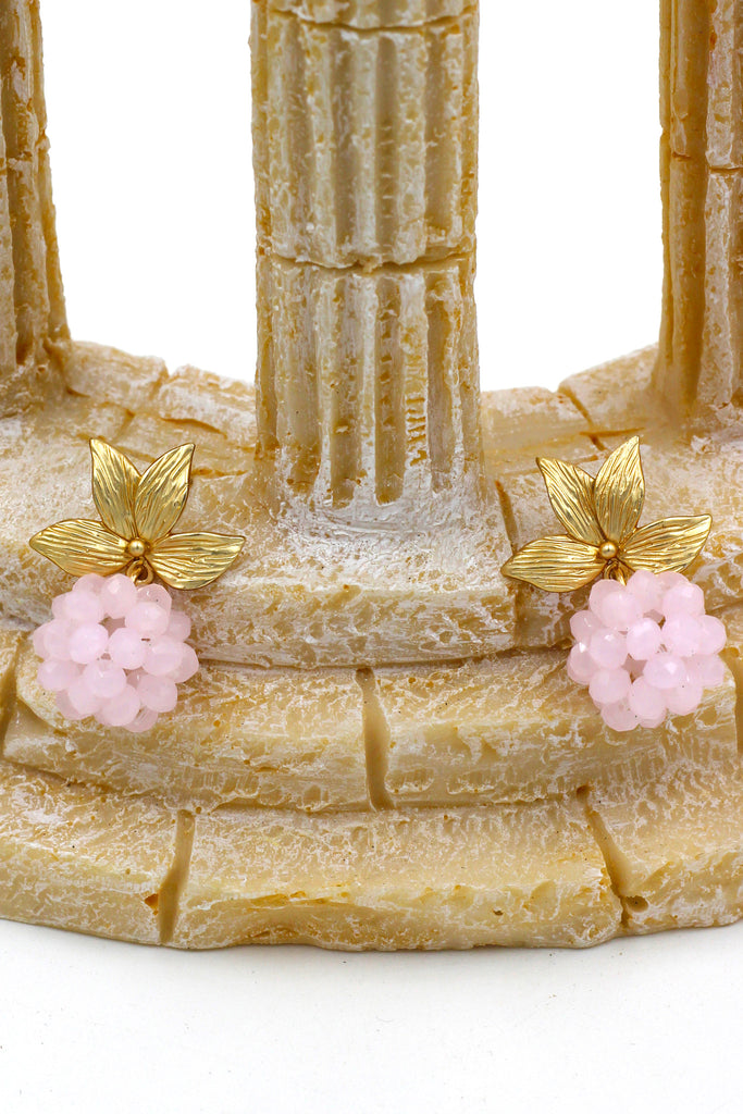 lovely gold leaf crystal grapes earrings