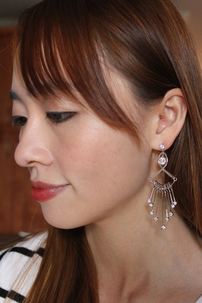 noble pendant fan crystal silver earrings
