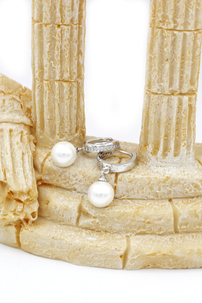 fashion small pearl pendant earrings
