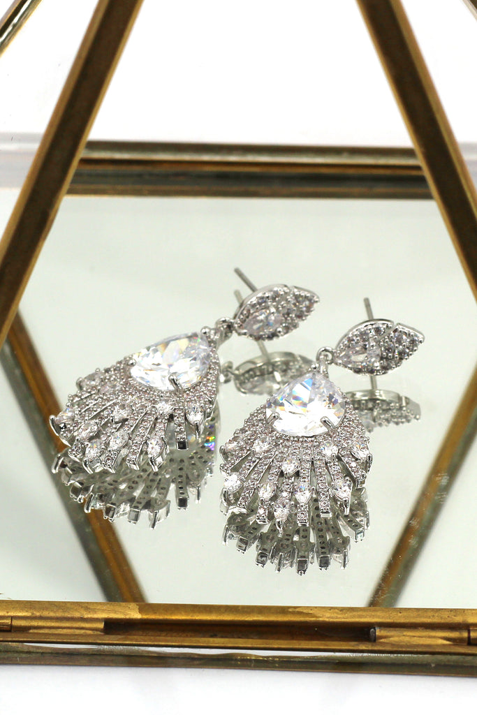 elegant fashion sparkling crystal earrings