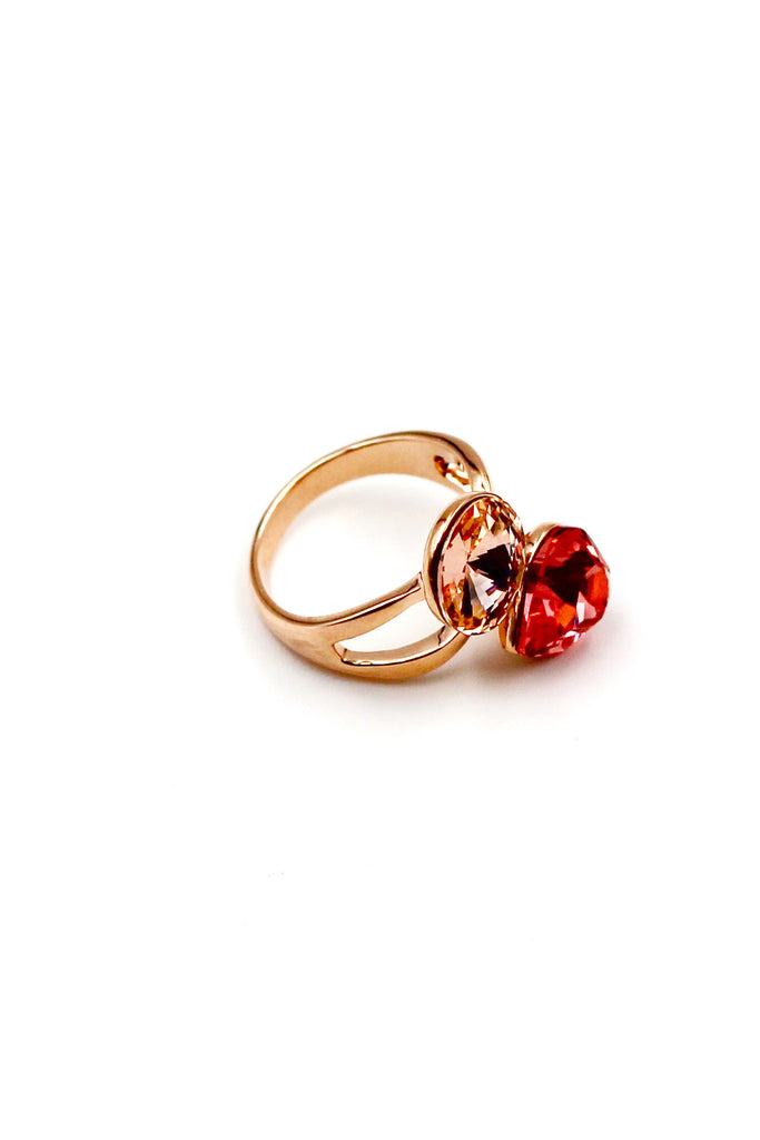 noble love shape crystal gold ring