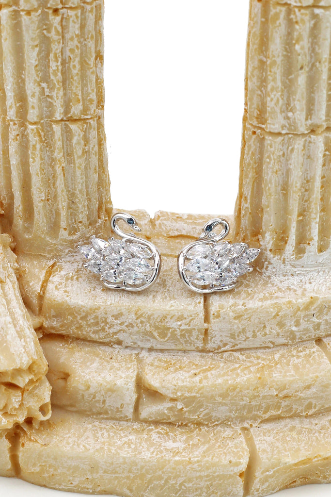 shiny crystal swan earrings necklace set