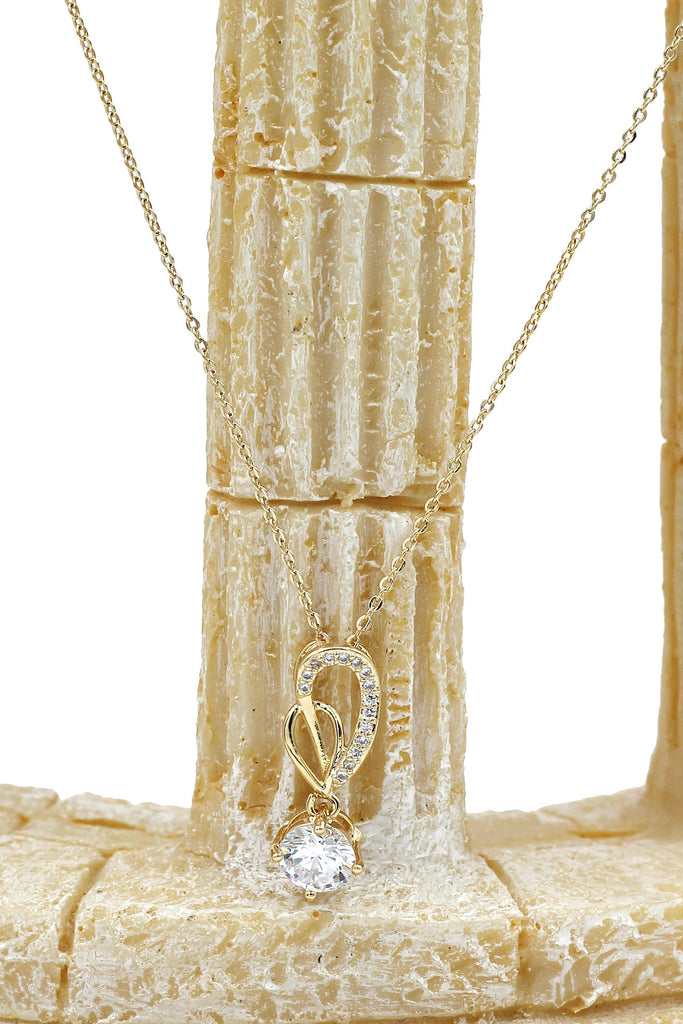 golden elegant pendant earrings necklace set