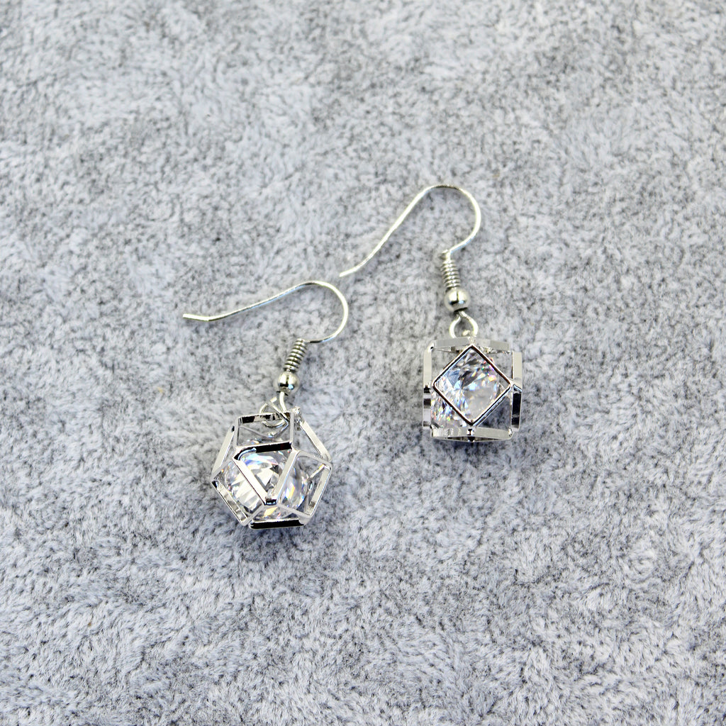 Prism short pendant earrings