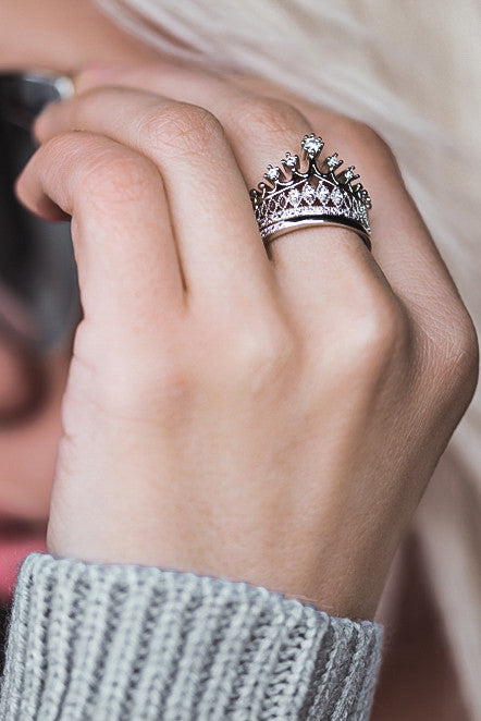 elegant crystal crown double silver ring
