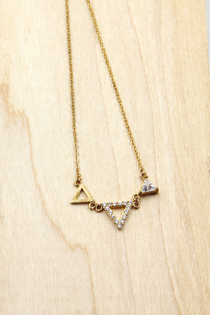 Mini triangles crystal necklace