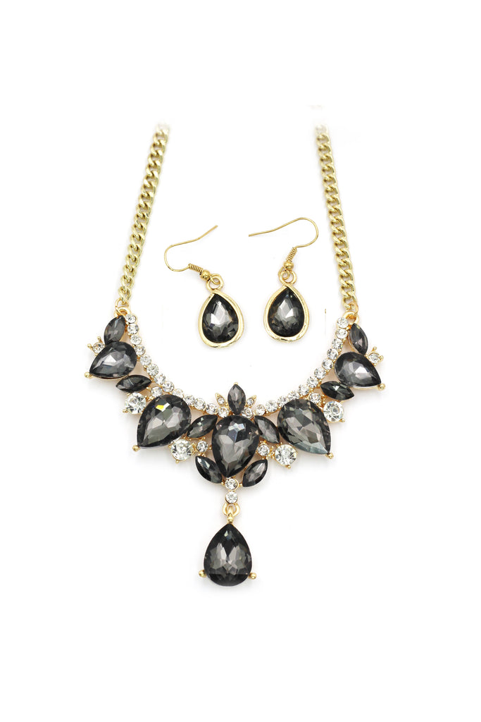 Elegant Black and White Crystal Earrings Necklace Set